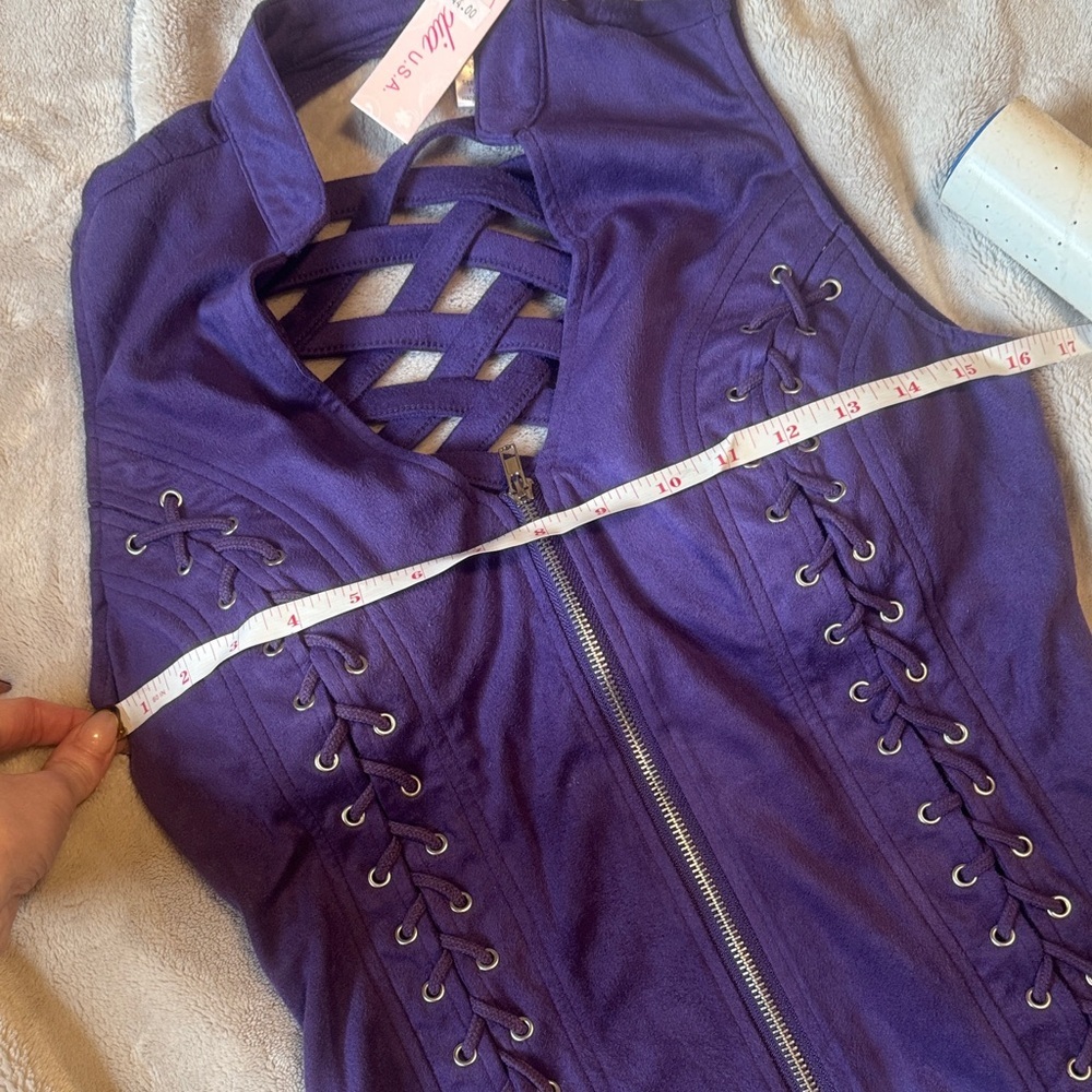 Lydia || NWT Suede Zip Corset Top (L) - Picture 13 of 15